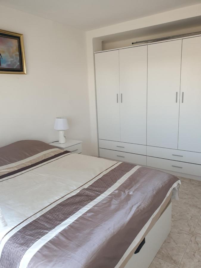 Rooms Nice And Quite Valência Exterior foto